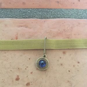 Choker with blue emerald